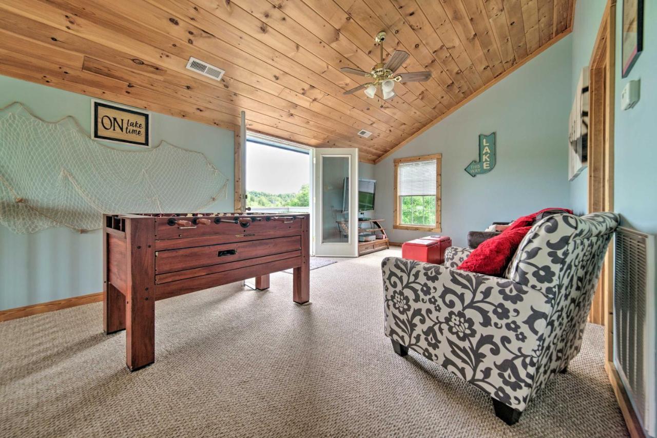 Sevierville Lake House With Deck And Foosball Table! Екстер'єр фото