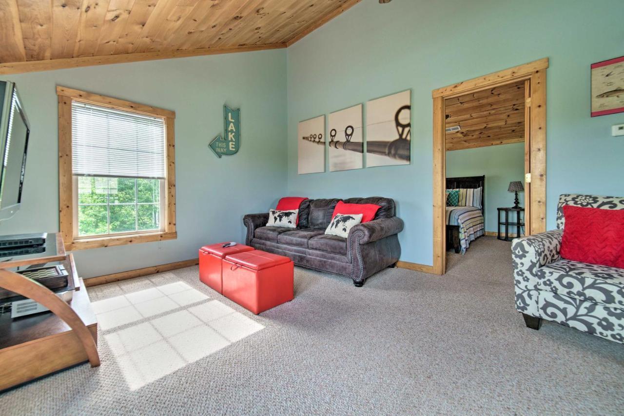 Sevierville Lake House With Deck And Foosball Table! Екстер'єр фото