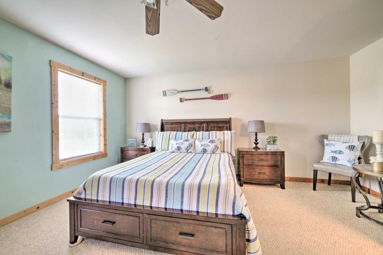 Sevierville Lake House With Deck And Foosball Table! Екстер'єр фото