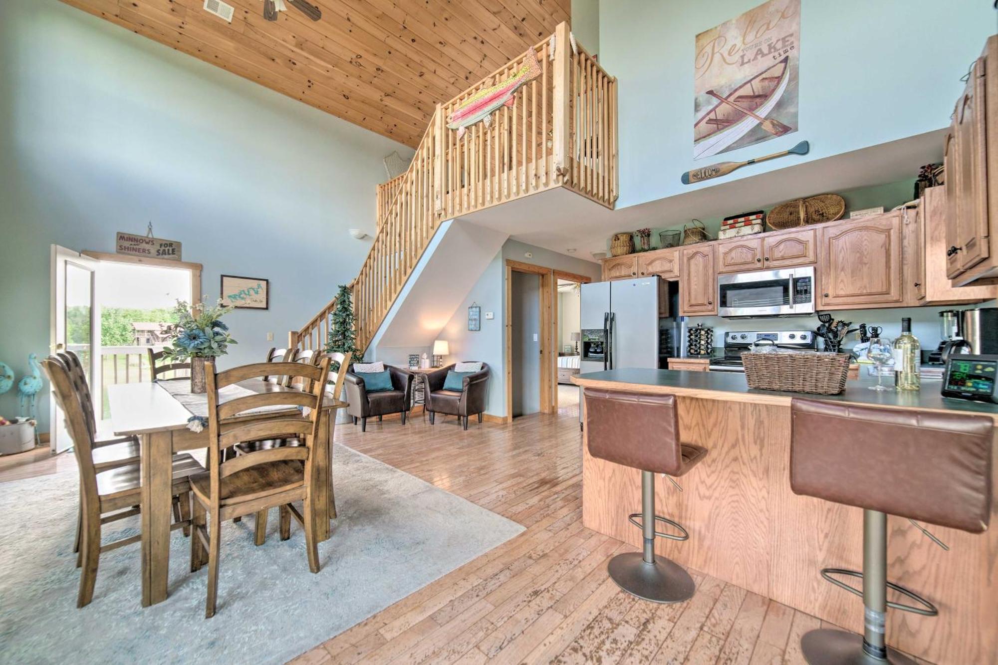 Sevierville Lake House With Deck And Foosball Table! Екстер'єр фото