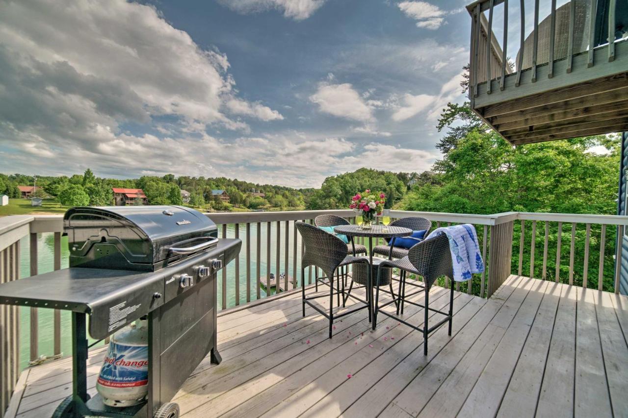 Sevierville Lake House With Deck And Foosball Table! Екстер'єр фото